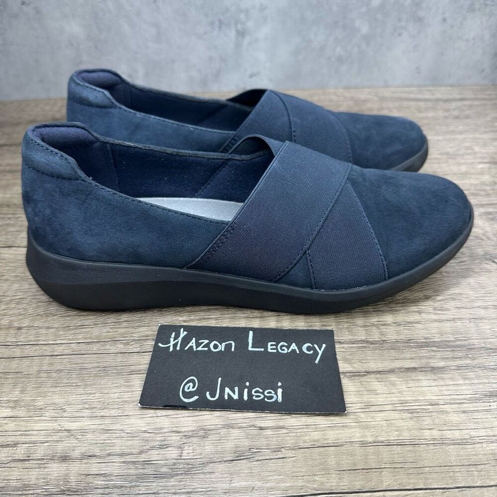 CLARKS~Women’s~Collection Ultimate Comfort Navy Blue Suede Slip-On Shoes US 7 M - Picture 2 of 8